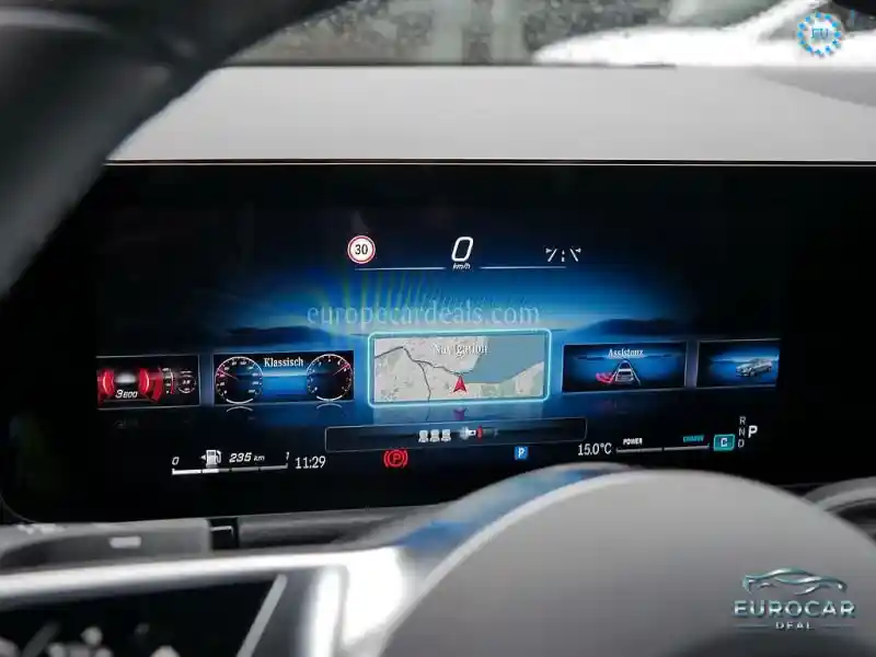 Mercedes-Benz B 220