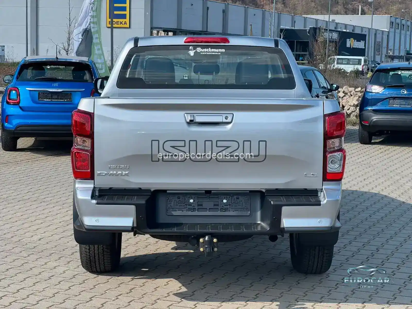 D-MAX 4×4 LS A/T DoubleCab