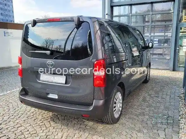 Toyota Proace (Verso)