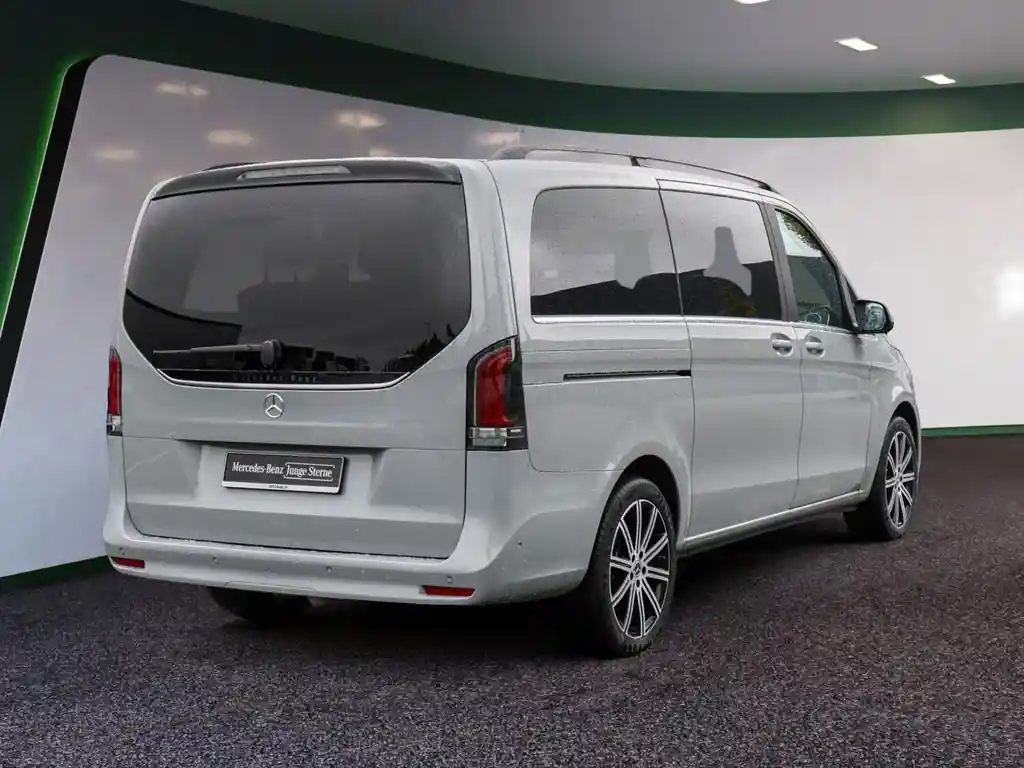 Mercedes-Benz V 250