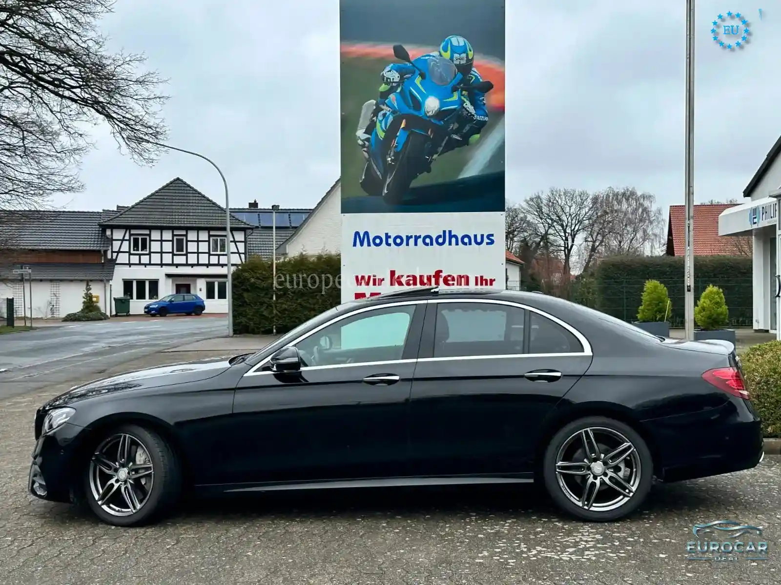 Mercedes-Benz E 300