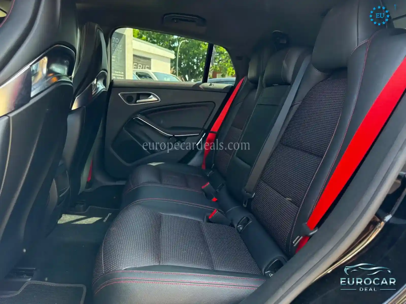 Mercedes-Benz CLA 45 AMG Shooting Brake