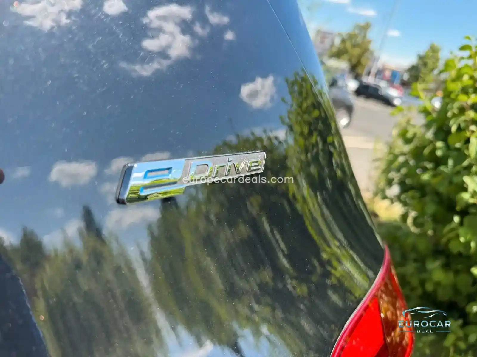 BMW 225