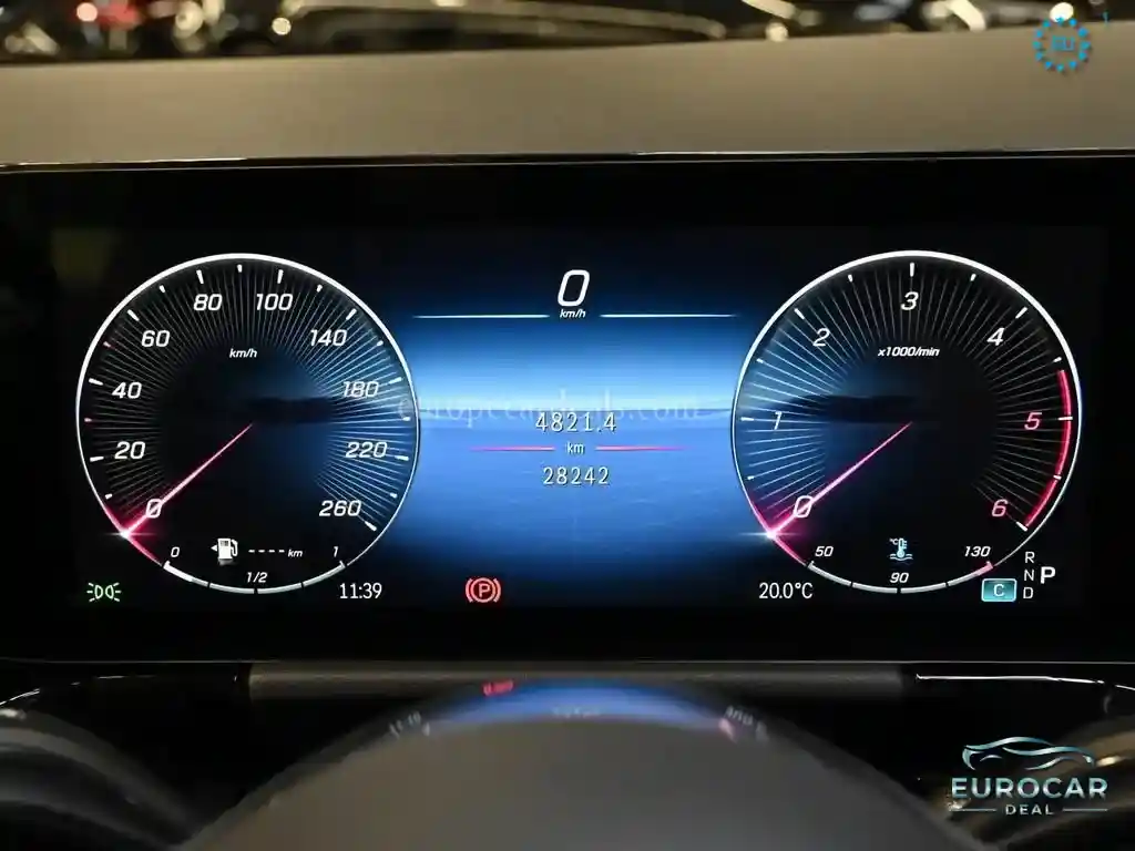 Mercedes-Benz B 180
