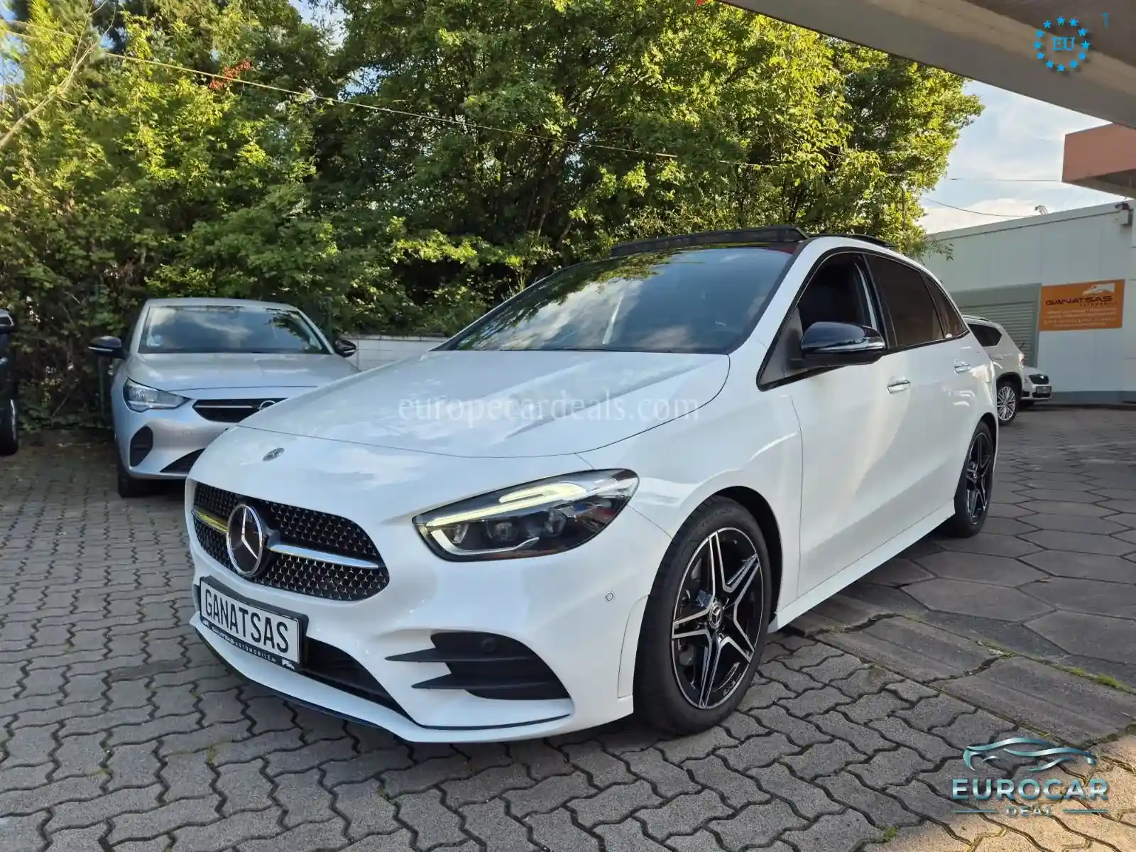 Mercedes-Benz B 200
