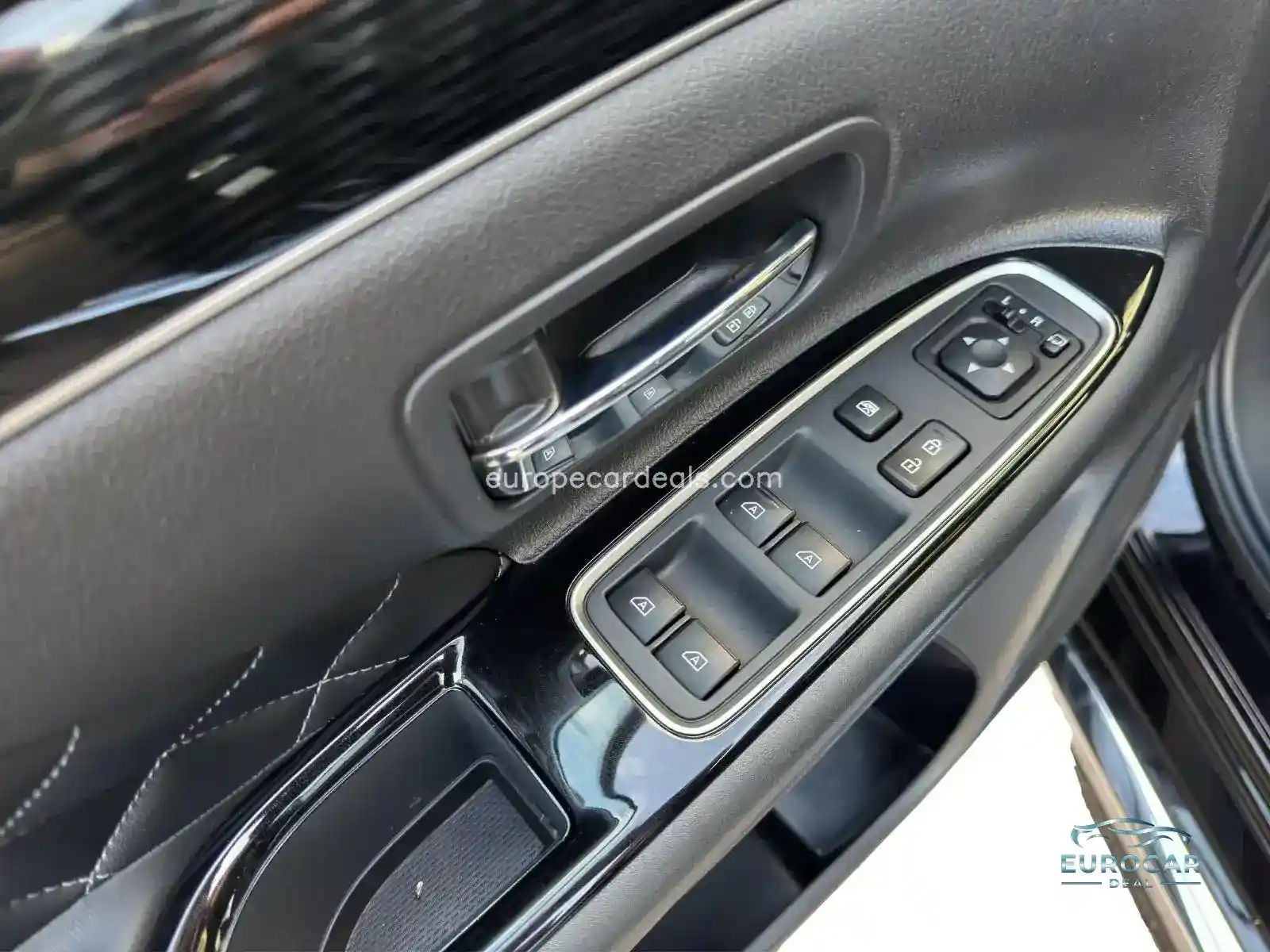 Mitsubishi Plug-in Hybrid Outlander