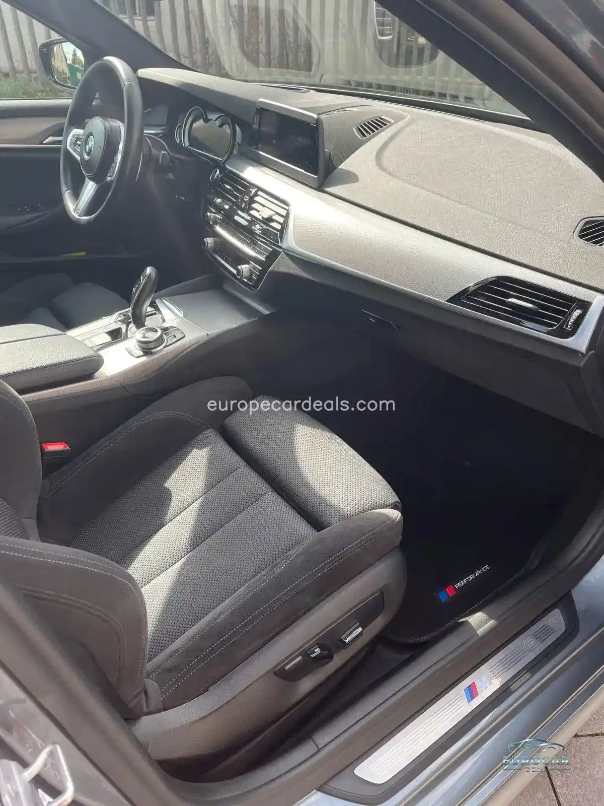 BMW 530