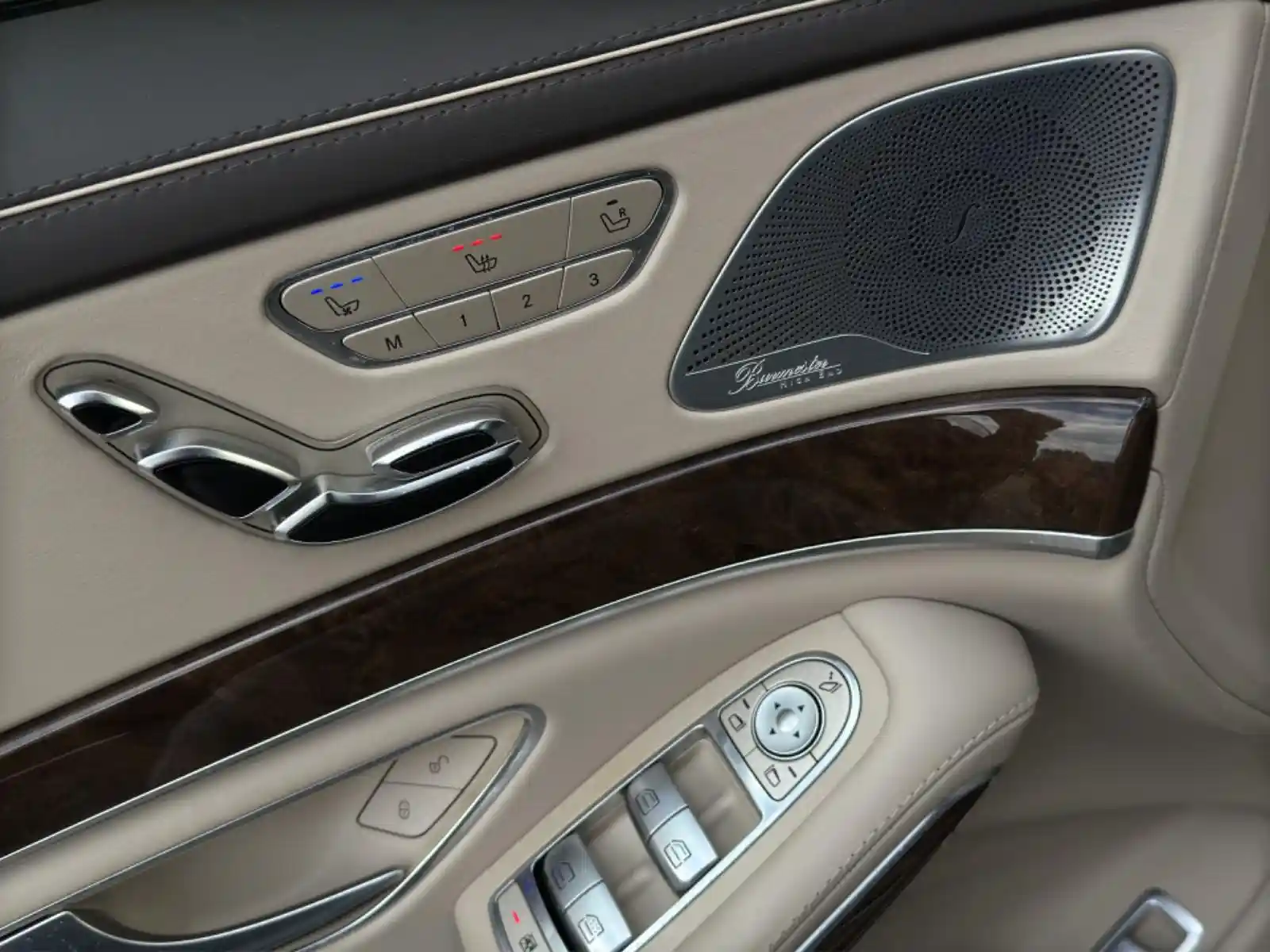 Mercedes-Benz S 500