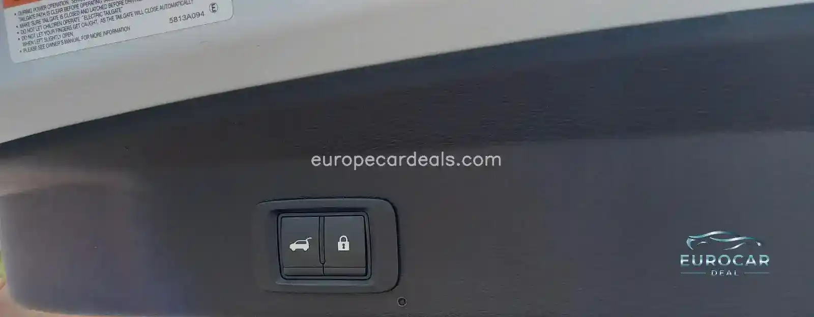 Mitsubishi Plug-in Hybrid Outlander