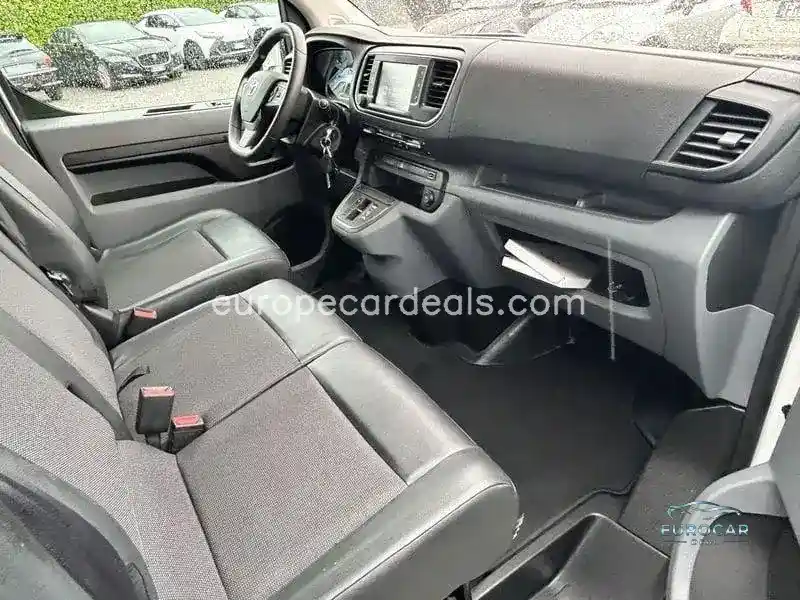 Toyota Proace (Verso)