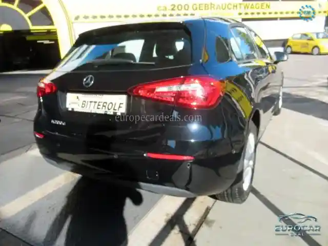 Mercedes-Benz A 200