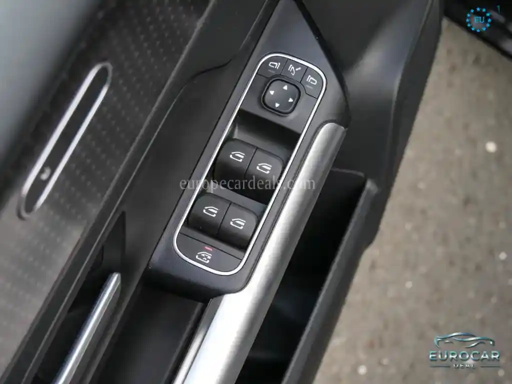 Mercedes-Benz B 220