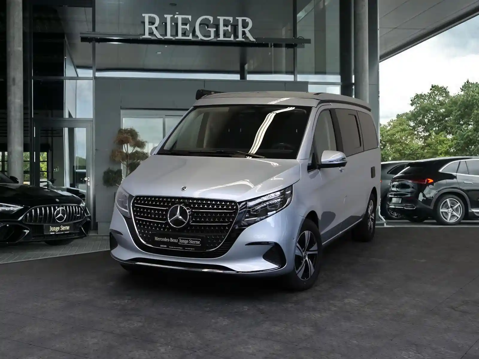 Mercedes-Benz V 250