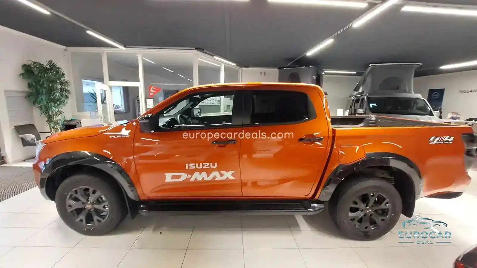 Double Cab 4WD V-CROSS