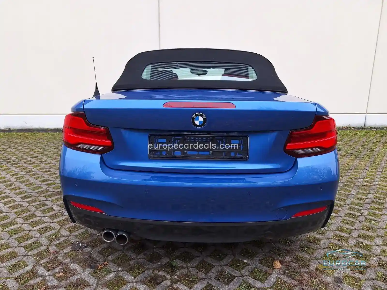 BMW 230