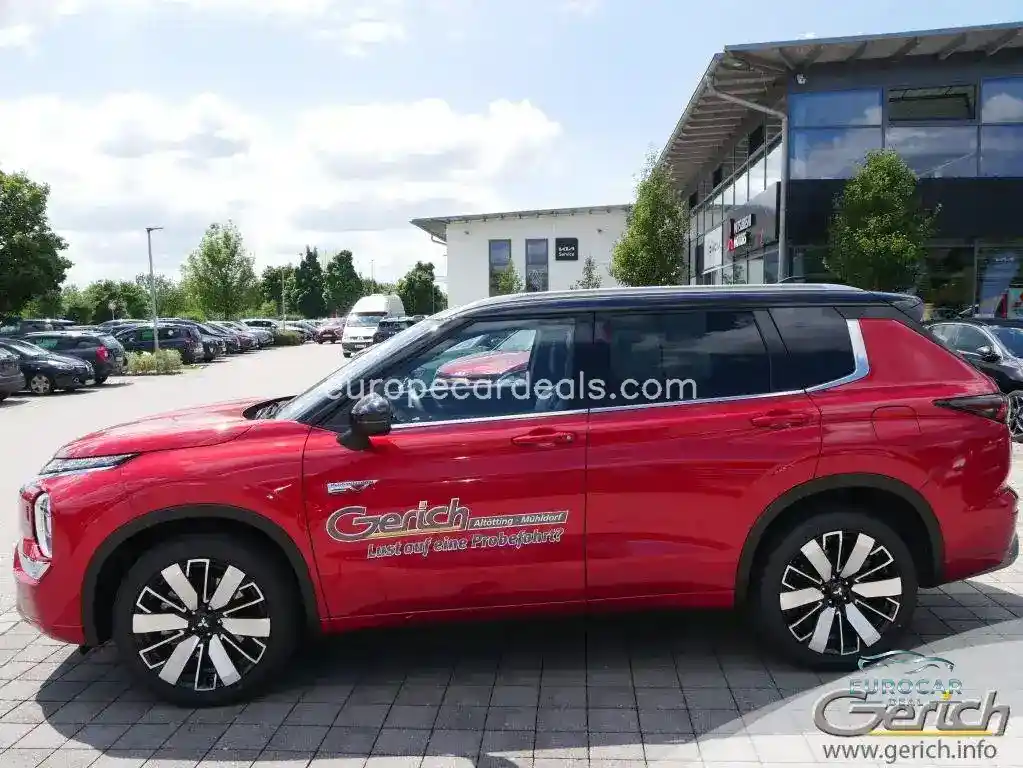 Mitsubishi Plug-in Hybrid Outlander
