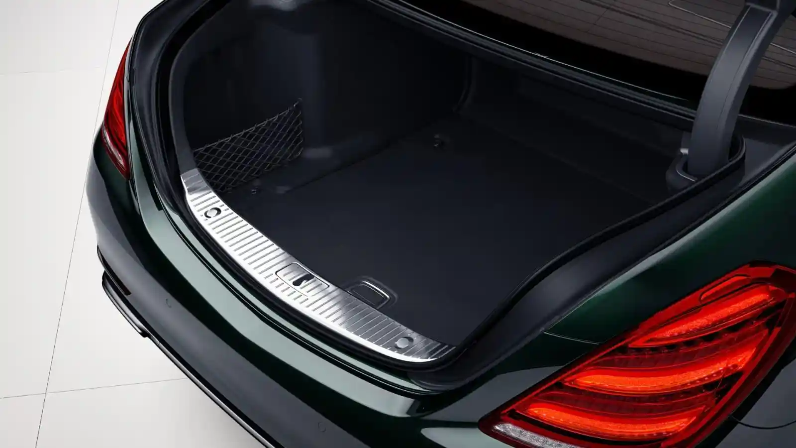 Mercedes-Benz S 560