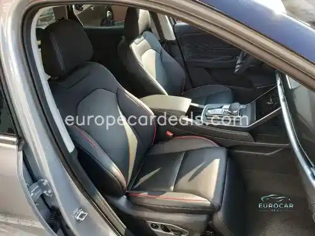 BAIC Beijing X75