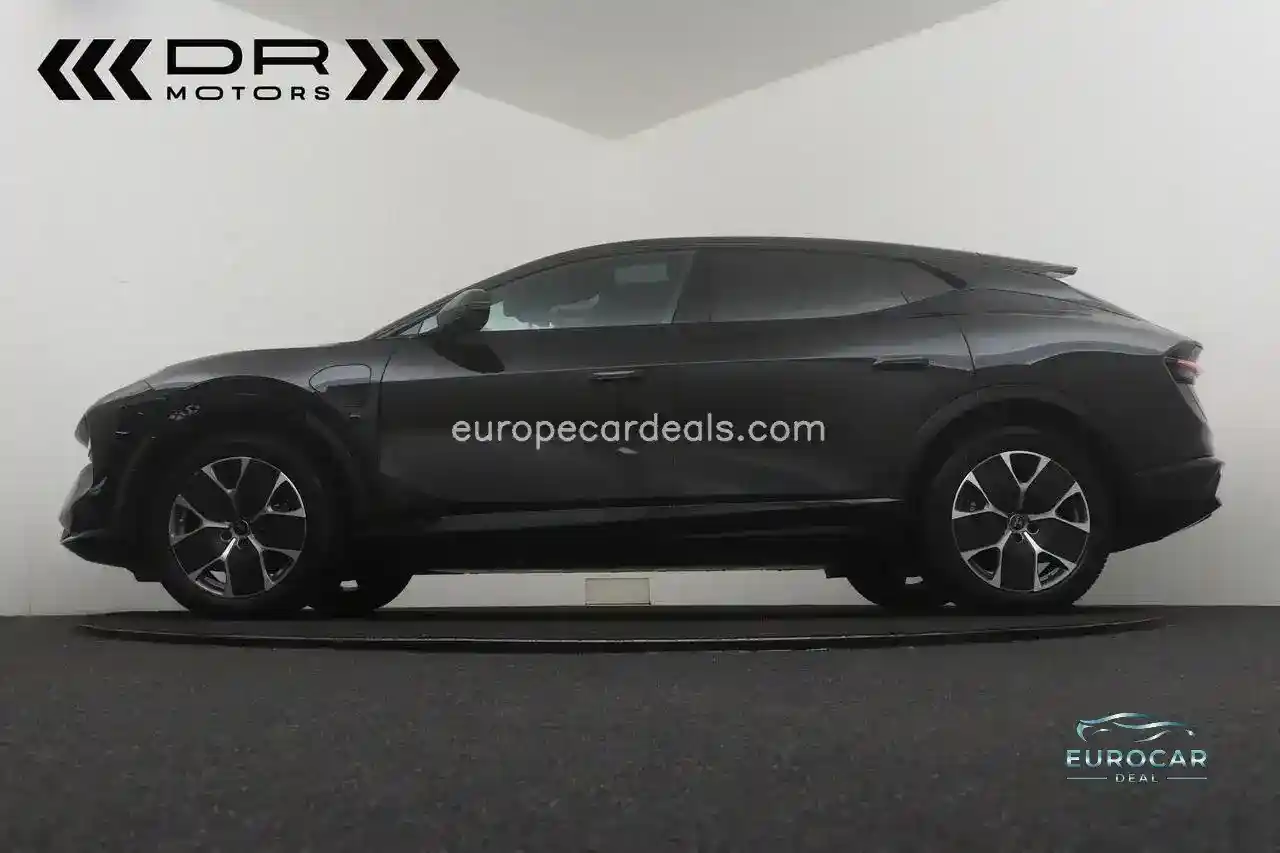 Lotus Eletre
