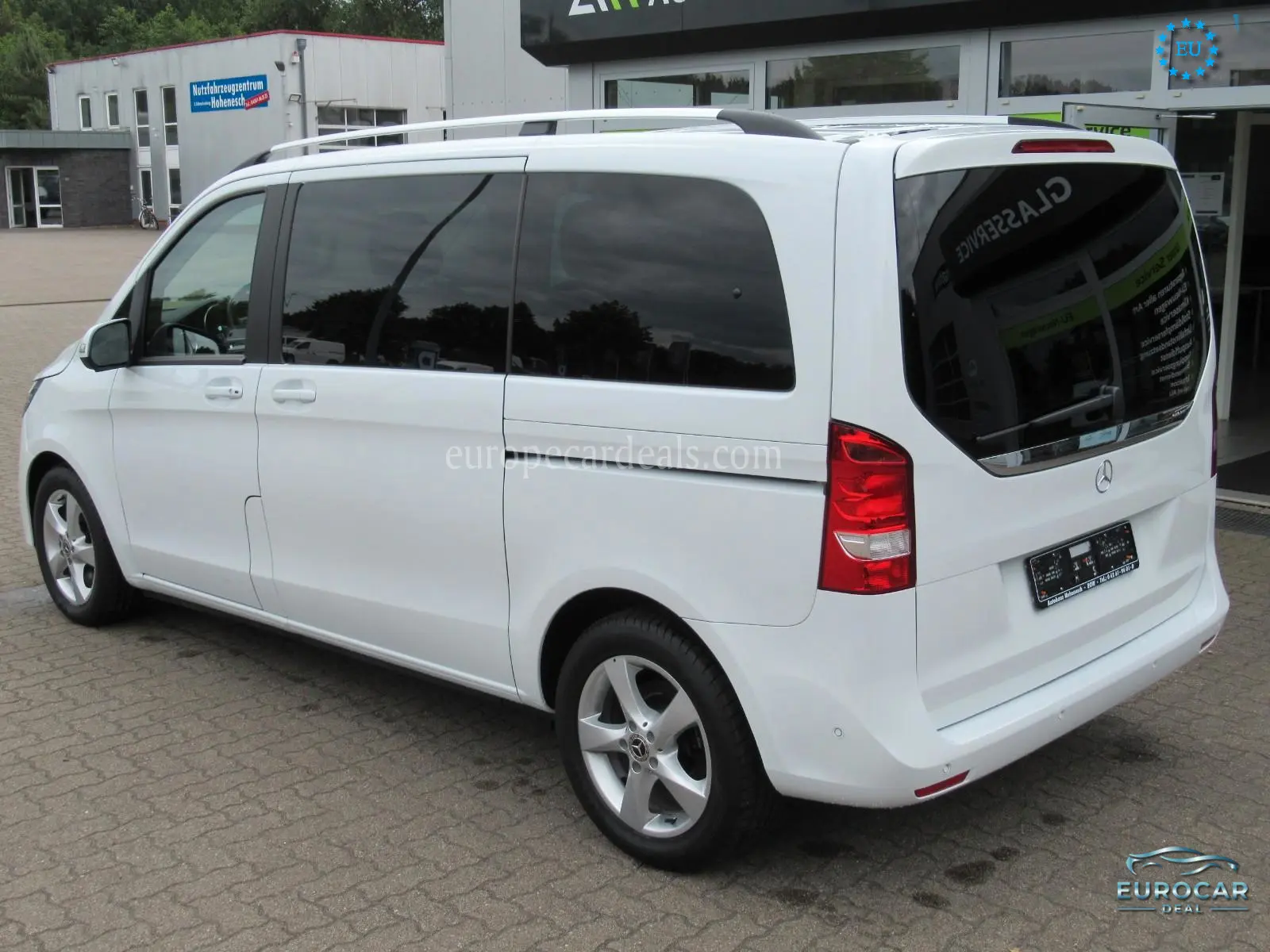 Mercedes-Benz V 220