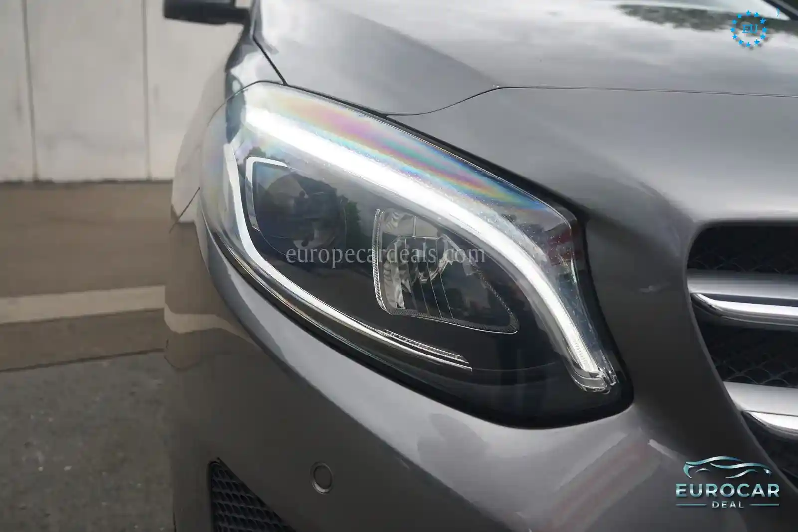 Mercedes-Benz B 200