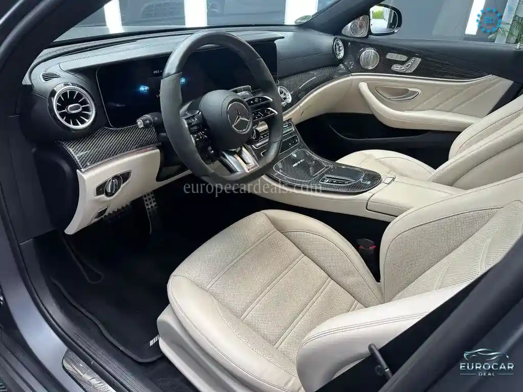 Mercedes-Benz E 63 AMG