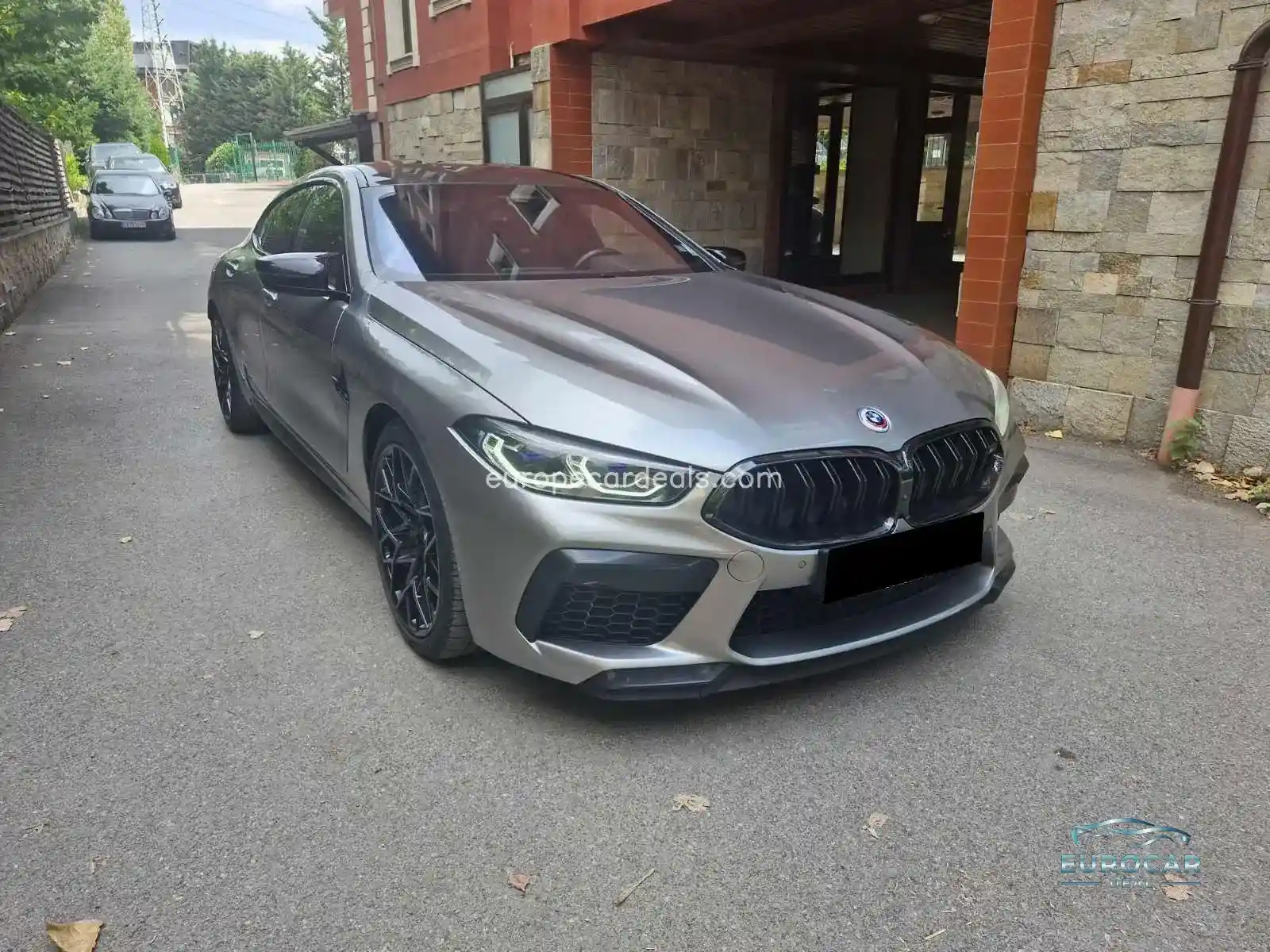 BMW M8