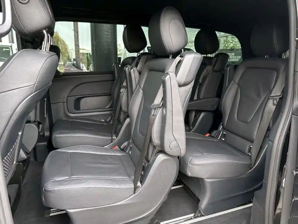Mercedes-Benz V 250