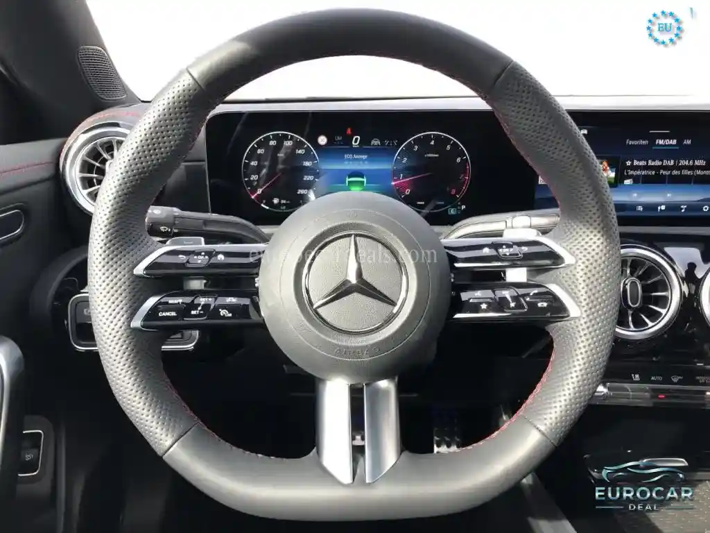 Mercedes-Benz CLA 220