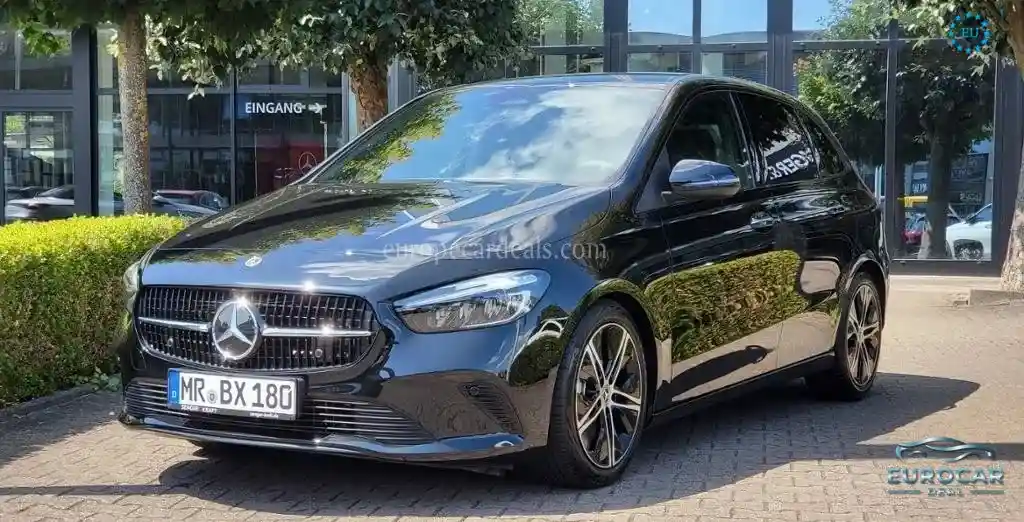 Mercedes-Benz B 180