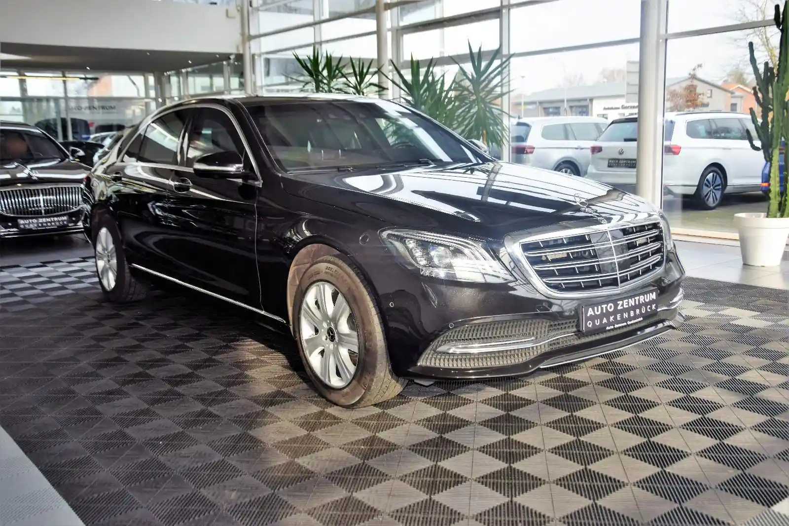 Mercedes-Benz S 600
