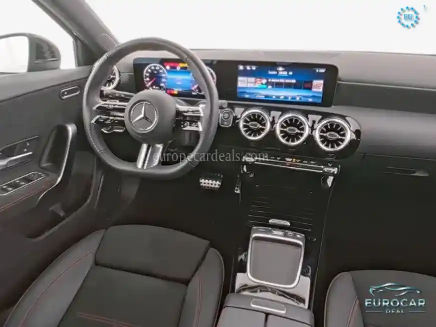 Mercedes-Benz A 220