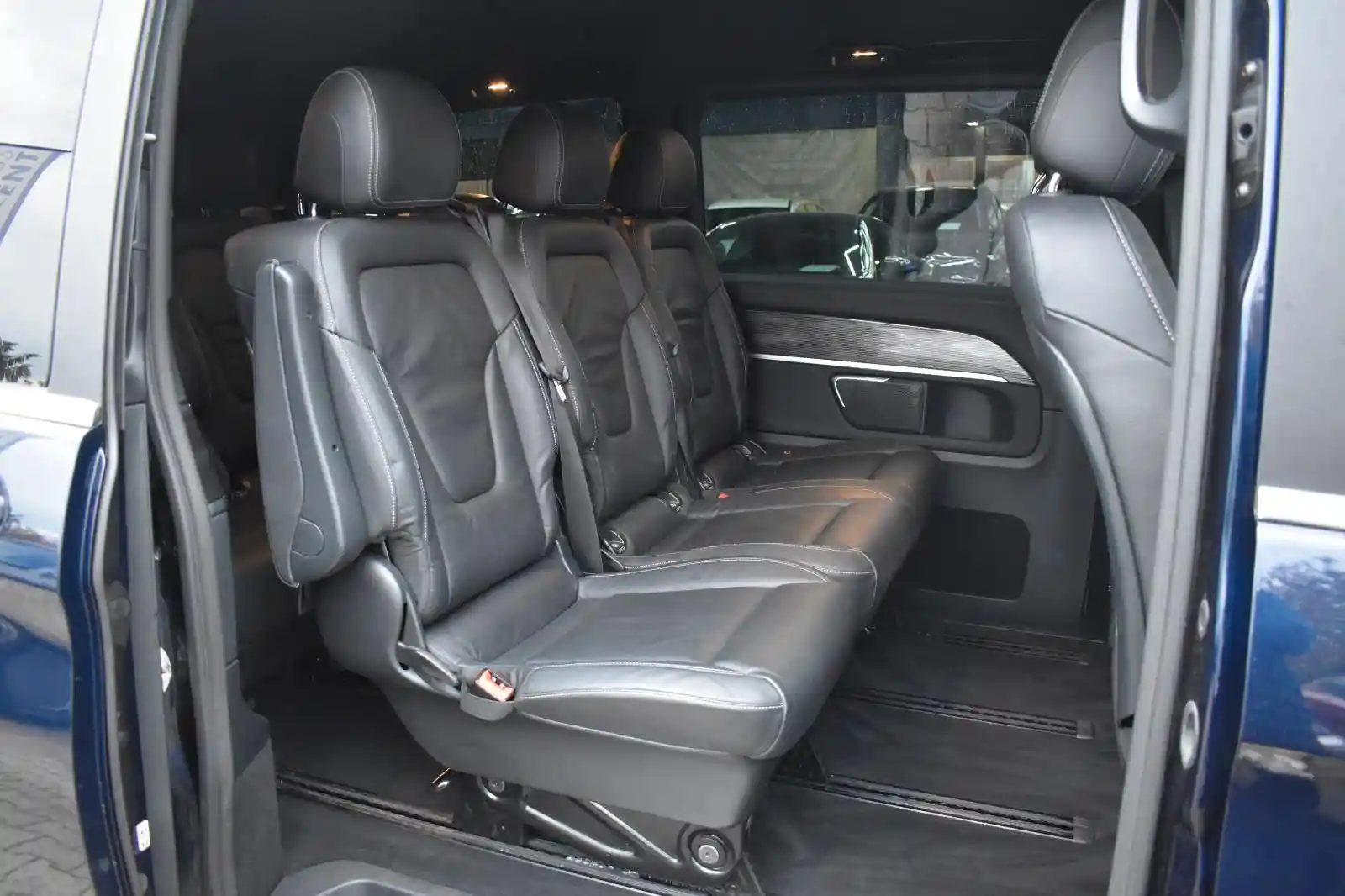 Mercedes-Benz V 250