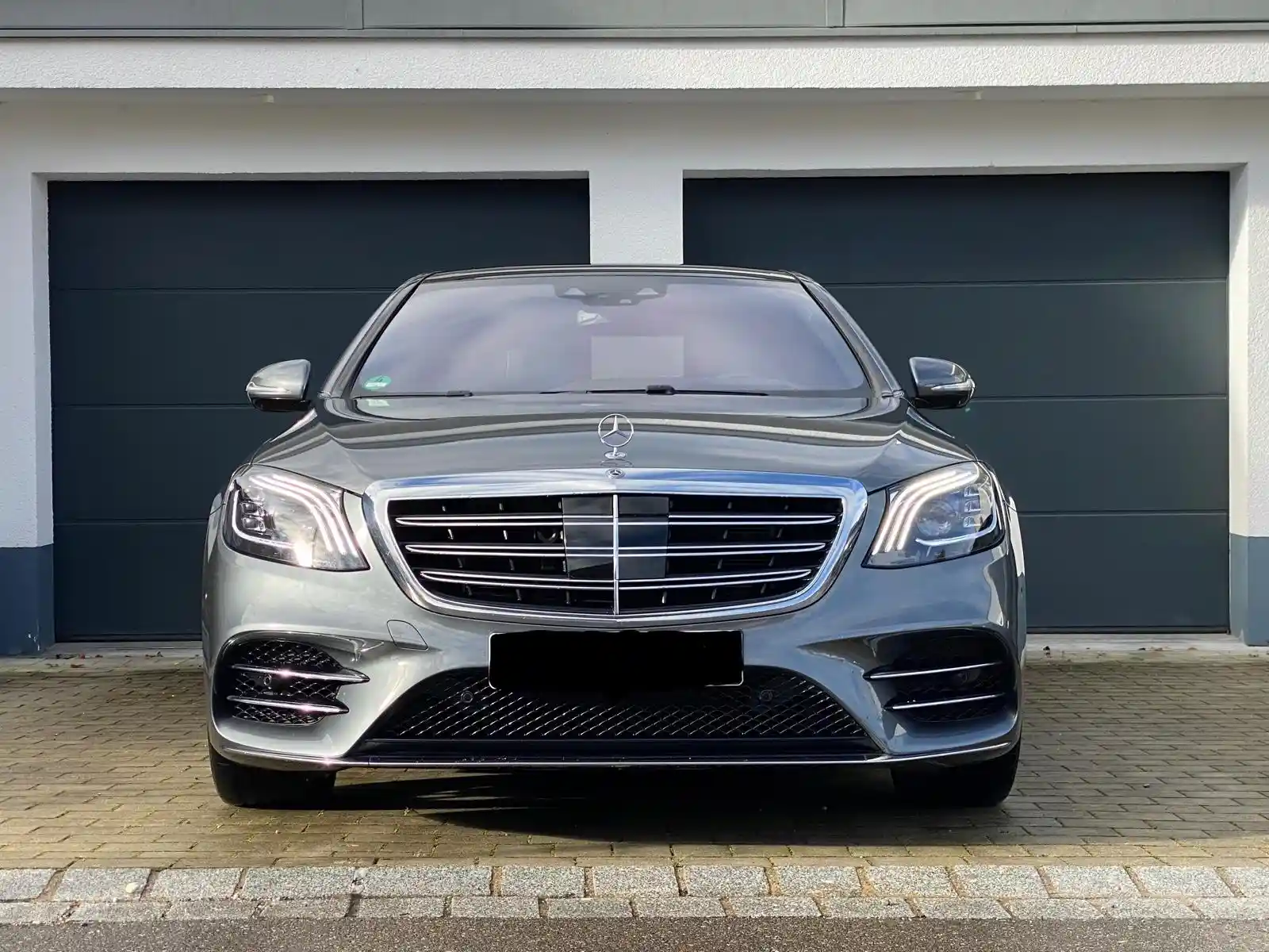 Mercedes-Benz S 560