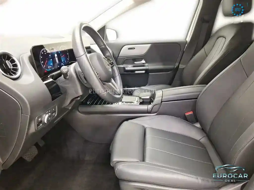 Mercedes-Benz B 220