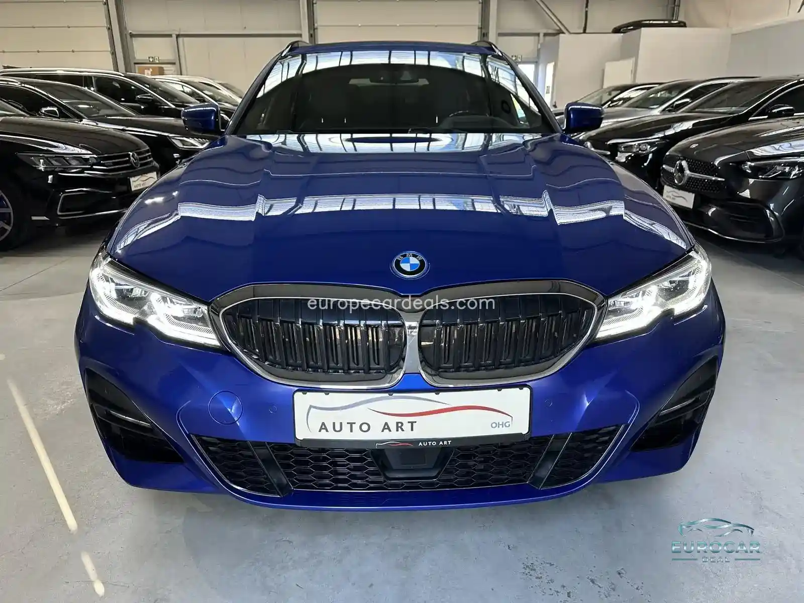 BMW 330