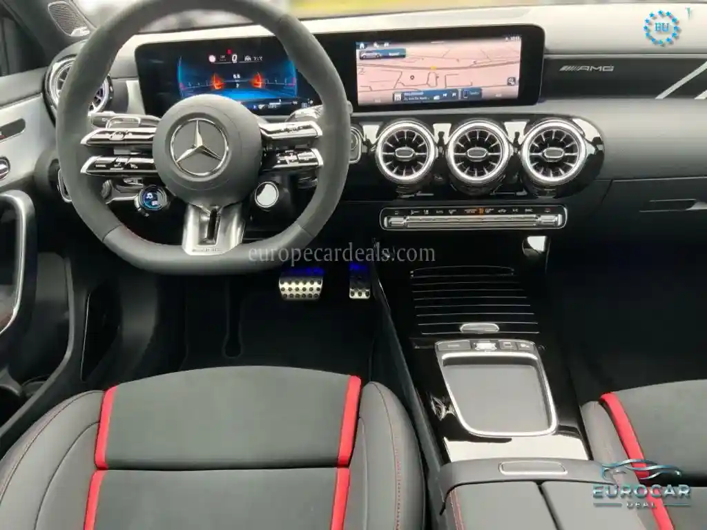 Mercedes-Benz A 45 AMG