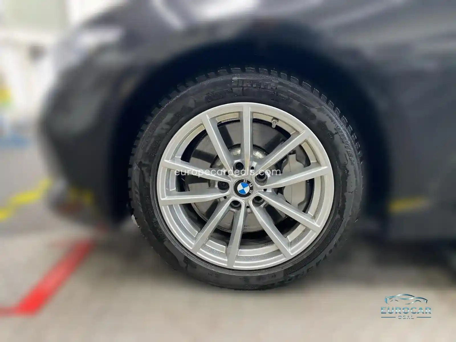 BMW 330