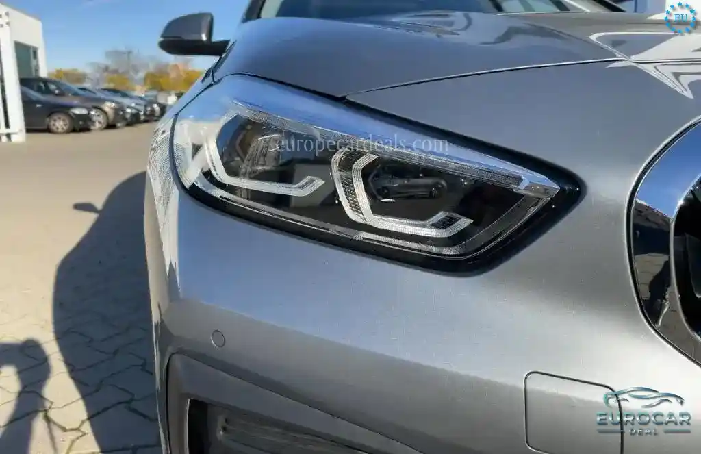 BMW 120