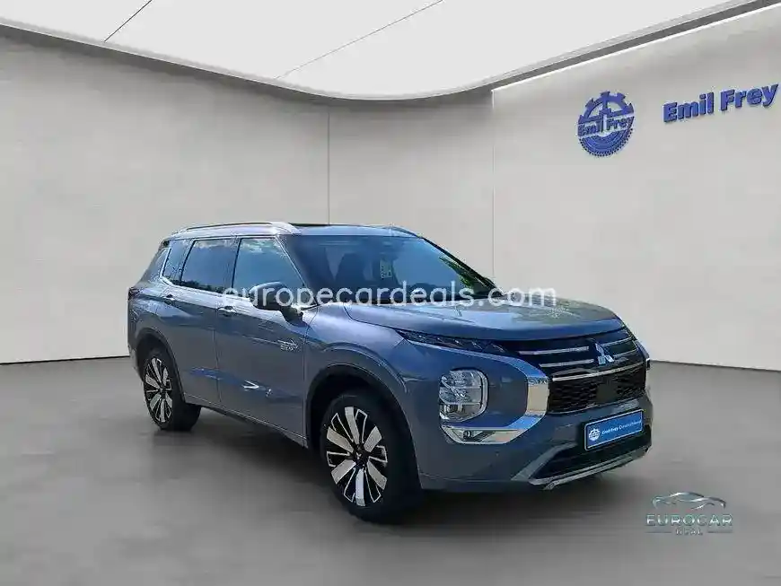 Mitsubishi Plug-in Hybrid Outlander