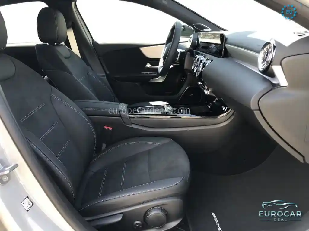 Mercedes-Benz A 220
