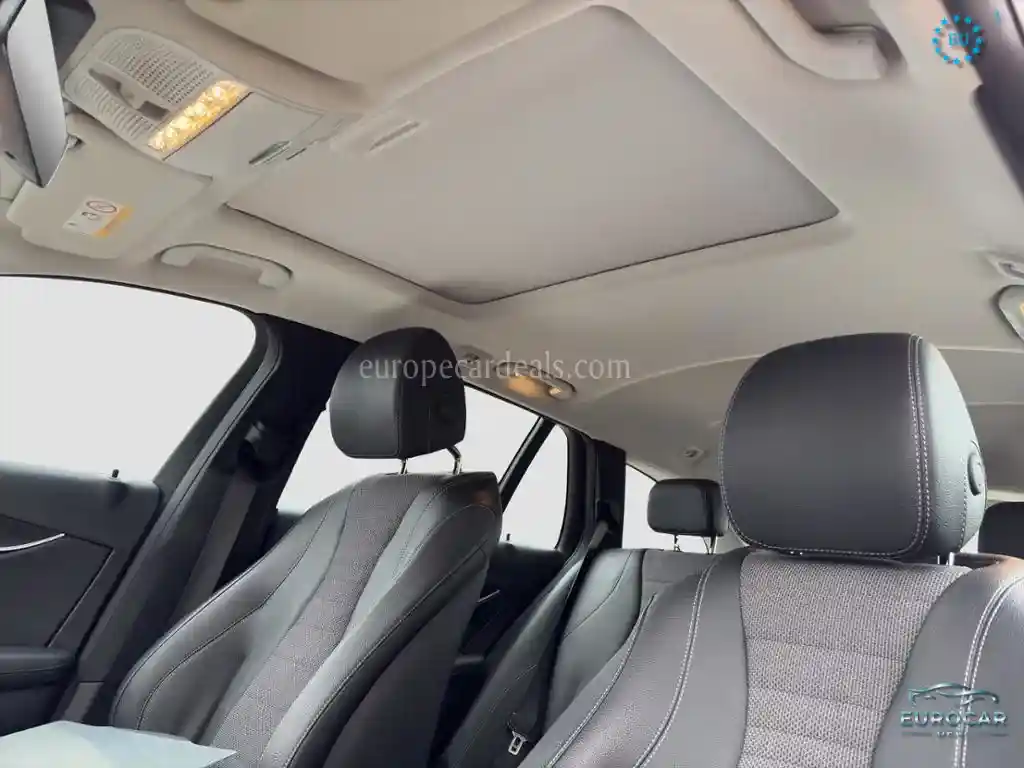 Mercedes-Benz E 220