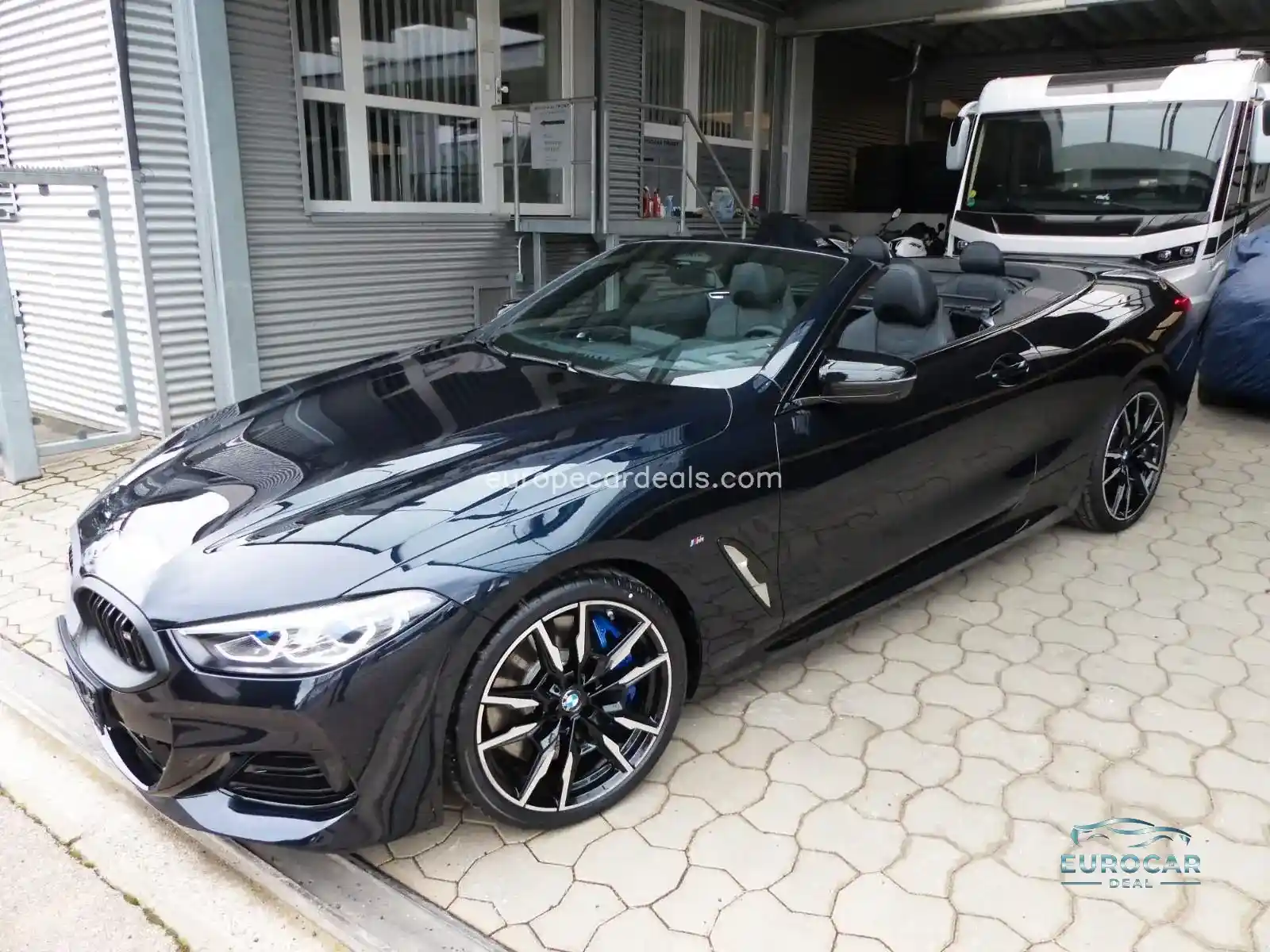 BMW M850