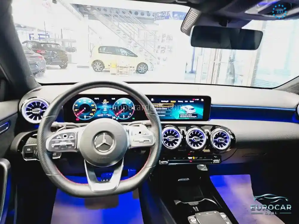 Mercedes-Benz A 220