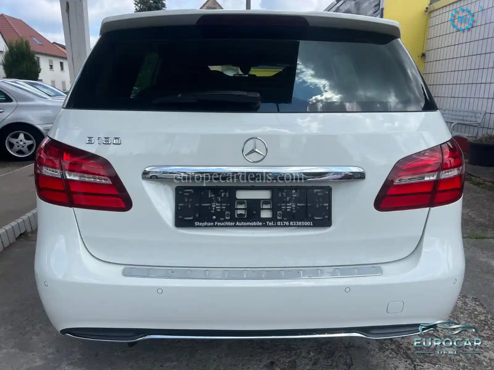 Mercedes-Benz B 180