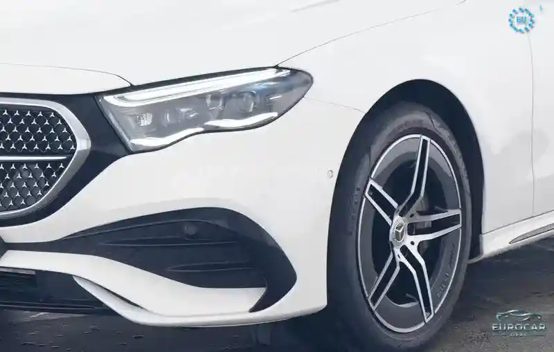 Mercedes-Benz E 300