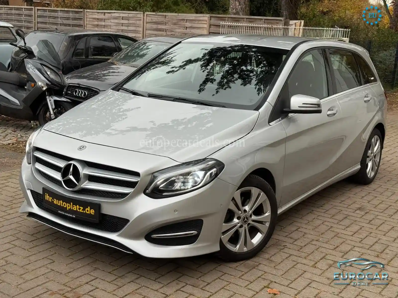 Mercedes-Benz B 200