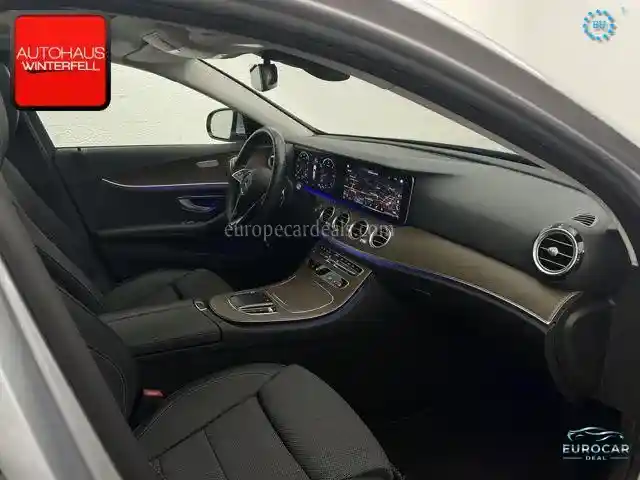 Mercedes-Benz E 400
