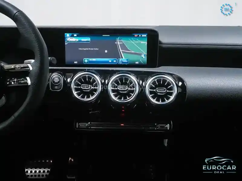 Mercedes-Benz A 35 AMG