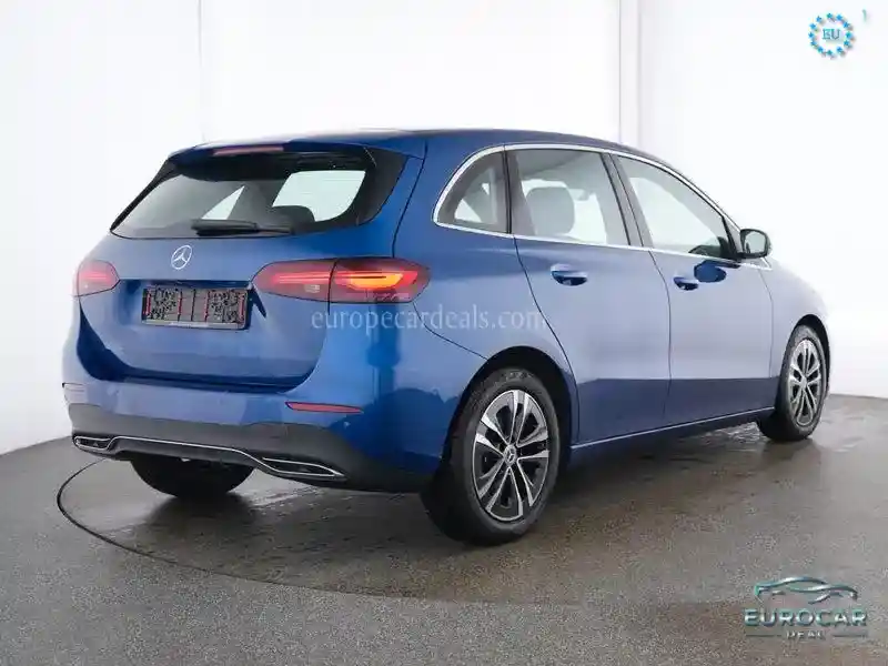 Mercedes-Benz B 200